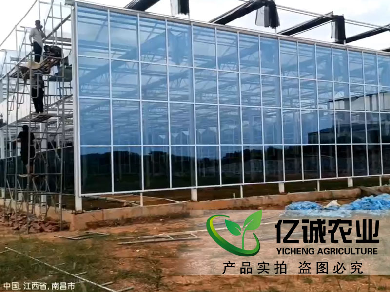 高端智能玻璃温室大棚建设 异形棚安装 同规模成本节约15%